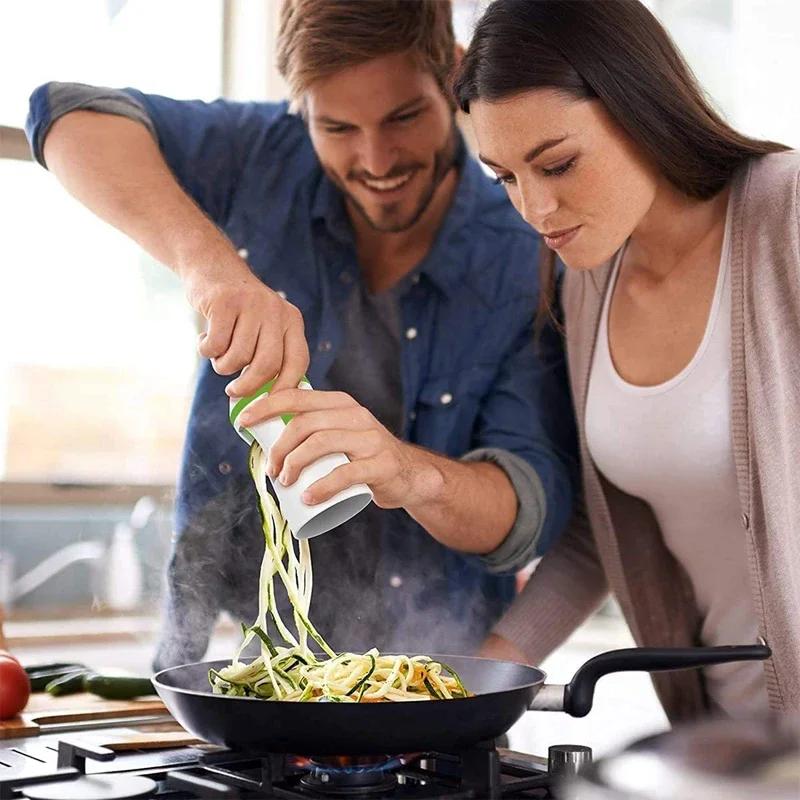 Nouveau Broyeur de légumes en spirale, machine à spaghetti, entonnoir en spirale, râpe à légumes
