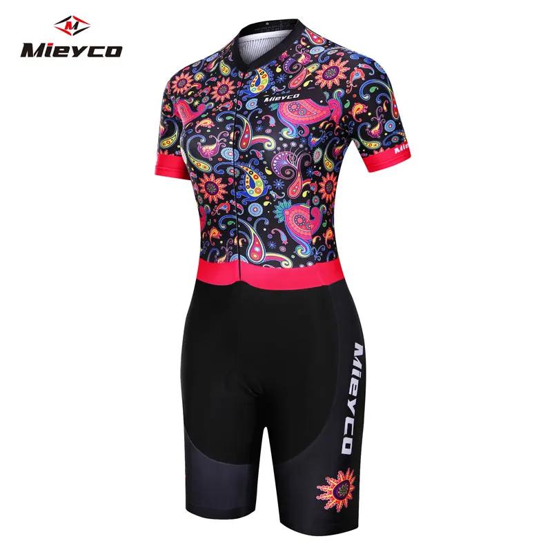 Tenue de triathlon estivale pour vélo