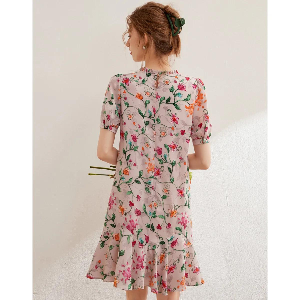 Modiis Yao-Robe florale brodée élégante