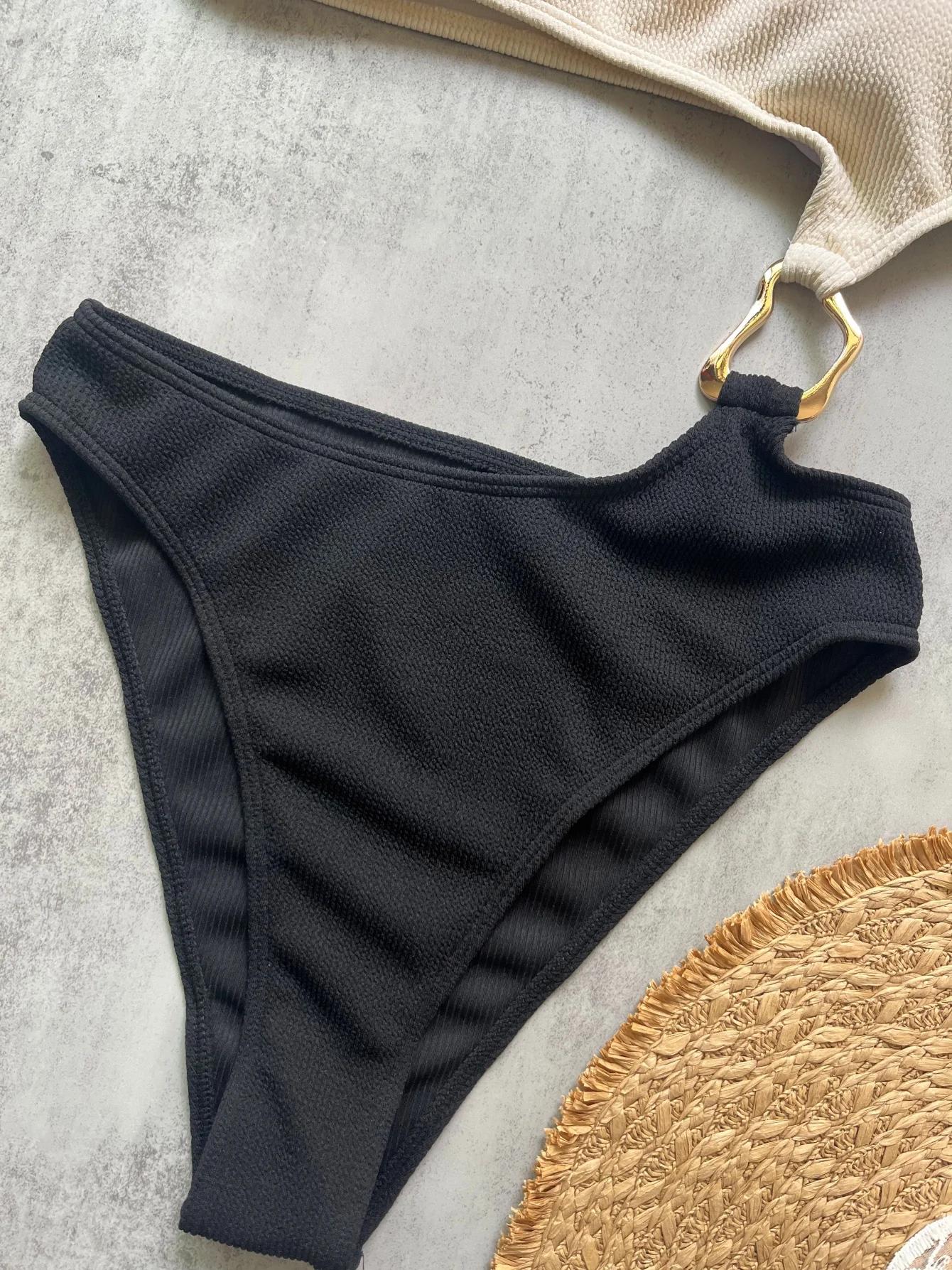 Maillot de bain une pièce asymétrique épaule dénudée - Coupe haute anneau métal femme