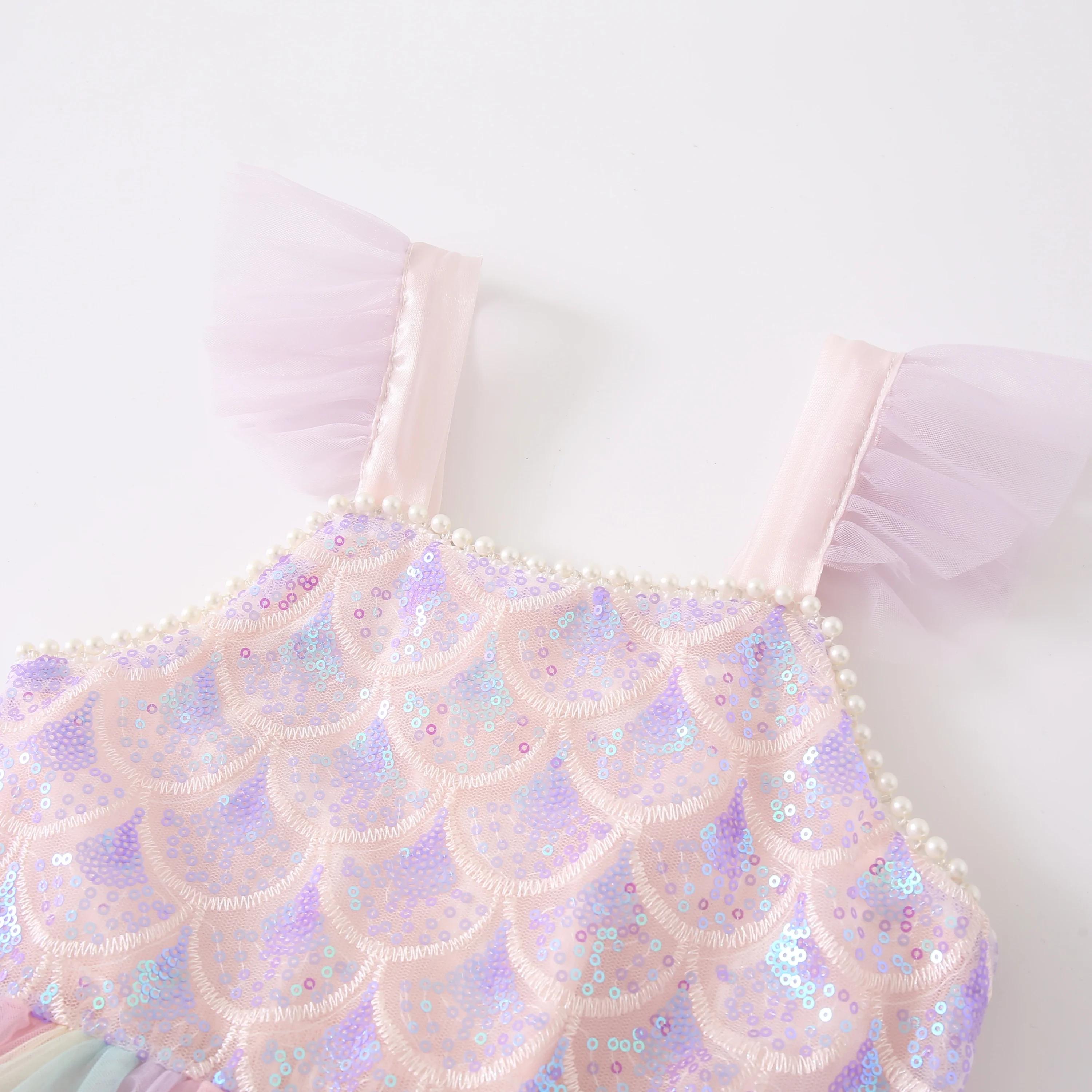 Une robe de sirène douce et adorable pour filles en violet clair