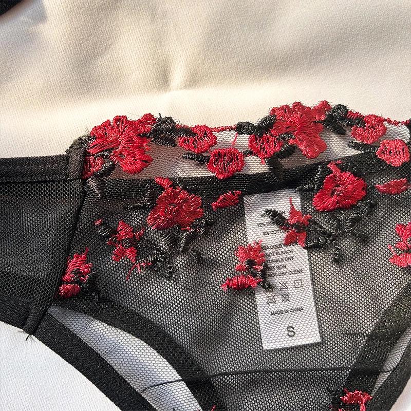Soutien-gorge brodé transparent à petites fleurs pour femmes, sous-vêtements sexy, lingerie chaude, culottes intimes, ensemble de vêtements deux pièces