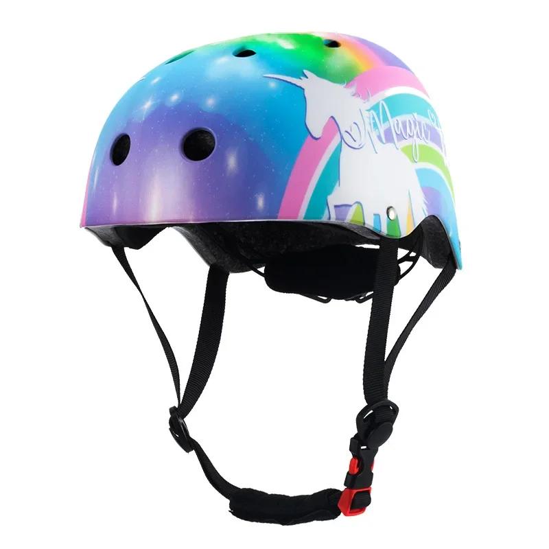 Beaux enfants arc-en-ciel cyclisme casque de vélo enfants auto-équilibrage roue de vélo Skateboard patinage casque de vélo