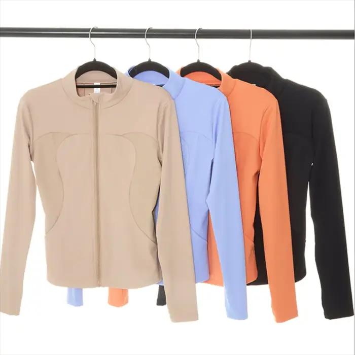 Chemise de sport femme ajustée manches longues avec trous pour pouces pour yoga et running