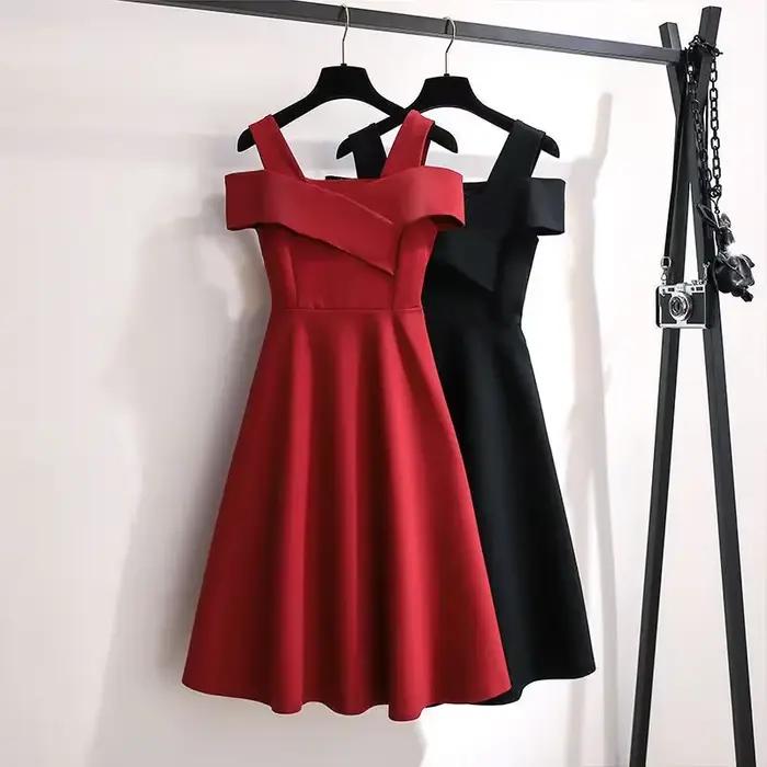 Robe élégante et moderne pour femmes amincissante convient aux filles rondes et grandes tailles idéale pour les événements formels et sorties estivales