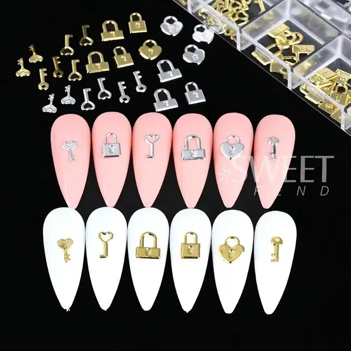 Clé de verrouillage en métal or argent, 12 grilles, pièces de décoration d'ongles, breloques en form