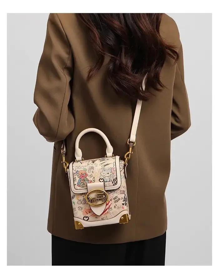 Nouvel Arrivage : Mini Sac Téléphone Ours Graffiti Cartoon – Sac Bandoulière Élégant pour Femme, Ten
