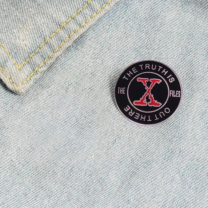 La vérité est là-bas X fichiers badge épingle en émail