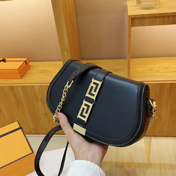 Sac à langer en cuir souple et tendance avec bandoulière réglable, réduit la fatigue lors du transpo