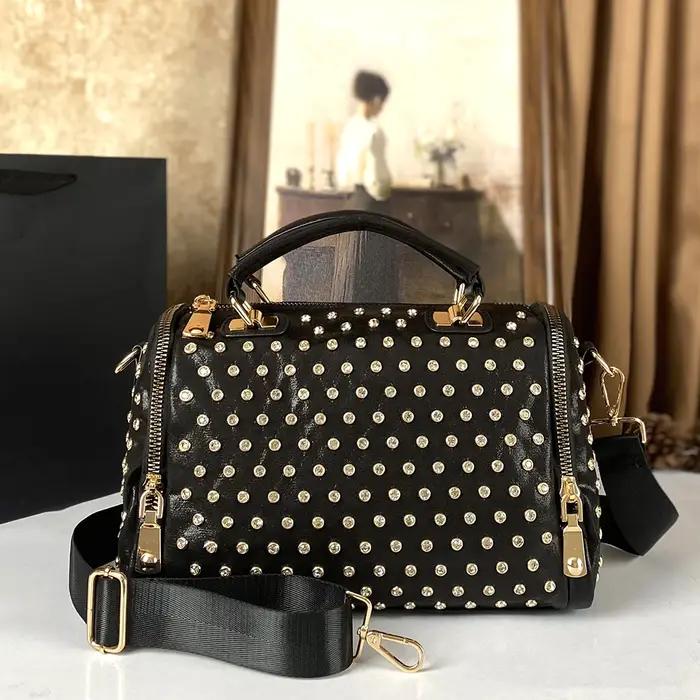 Sac à main à bandoulière de Style Punk clouté en diamant pour femmes, tendance haut de gamme, grande