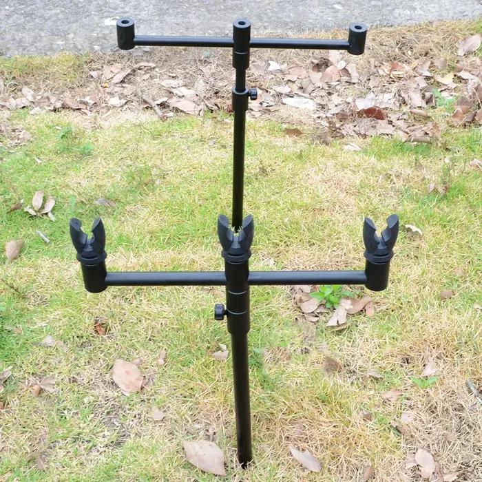 Pack de Rod pod Support système 3 cannes de pêche Buzz bars et Piques avec 3 rod rest heads dans un