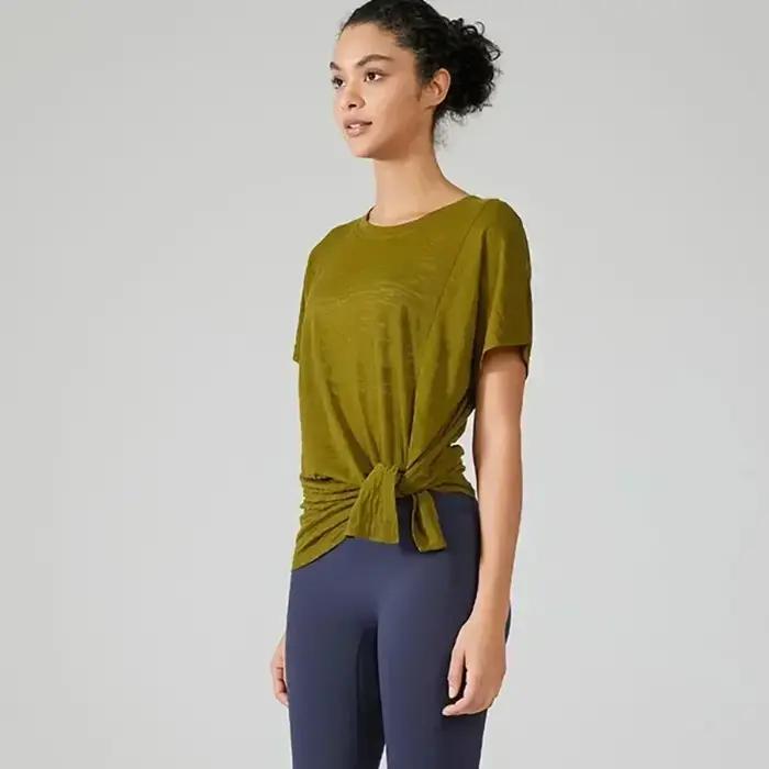 T-shirt de sport fitness manches courtes pour yoga féminin - léger et respirant pour l'entraînement