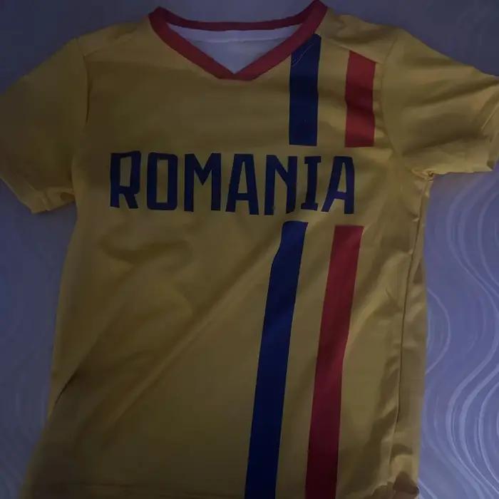 Maillot de football roumanie personnalisé, maillot de football personnalisé avec nom et numéro, vête