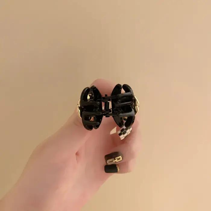 Mini griffes de cheveux à fleurs noires, pince à cheveux camélia de tempérament élégant, pince latér
