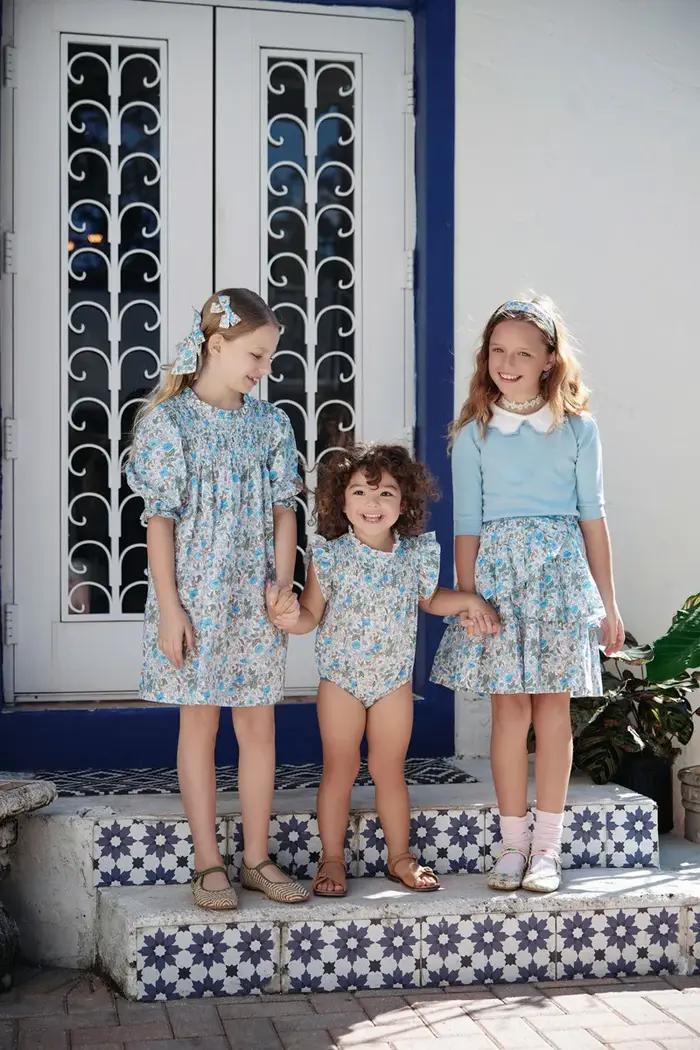 Vêtements assortis à fleurs et tricotés pour enfants, 2024 coton, collection été bleu Shabbos, soeur