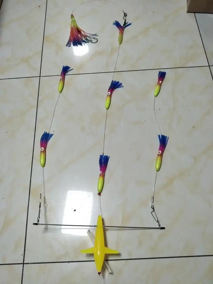 Barres d'Épandage de Gouvernail en Acier Inoxydable de 18 Pouces, avec Oiseau Marlin de 7 Pouces Pre
