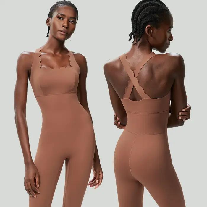 Combinaison de sport une pièce femme extensible et respirante - Vêtements de yoga ajustés et doux