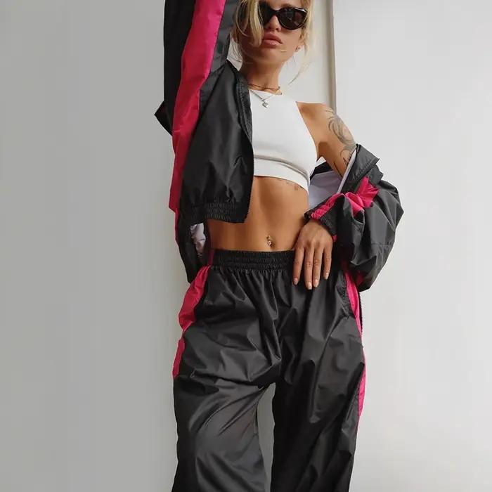 Survêtement de sport pour femmes 2 pièces Coupe ample Construction patchwork Tissu flexible et résistant Taille élastique Occasions spéciales et activités physiques