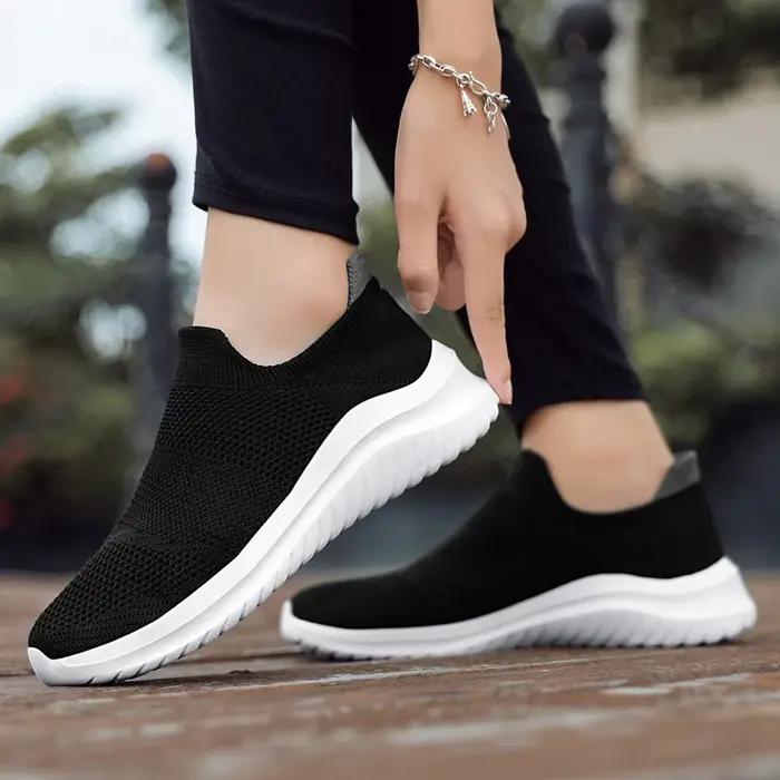 Hommes chaussures baskets respirant maille sans lacet chaussures de course en plein air antidérapant