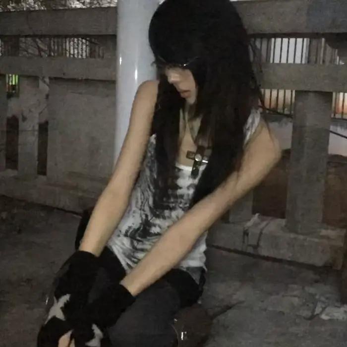 Karrcat Grunge Esthétique Tie Dye Débardeur Trashy 2000s Style Long Débardeur Japonais Y2k Haut Sans