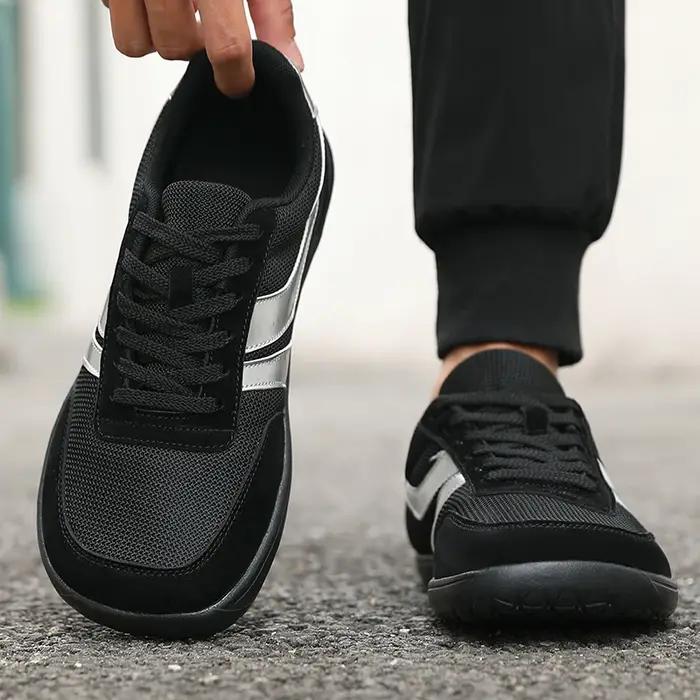 Nouveau bout large hommes chaussures décontracté semelle souple large dernières chaussures marche ba