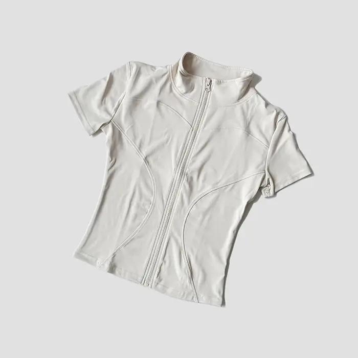 Chemise de Yoga à manches courtes pour femmes, coupe cintrée, col montant, veste à fermeture éclair,