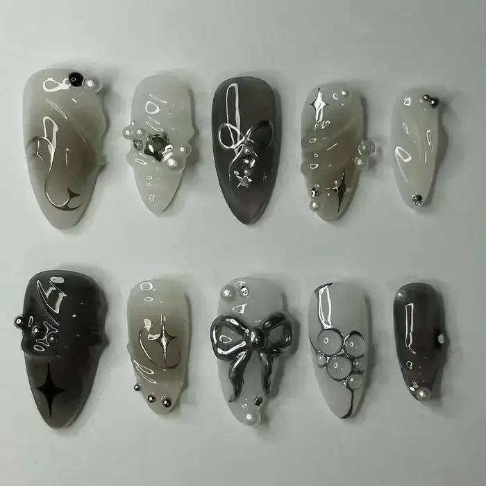 24 pièces faux ongles fille épicée arc argenté avec diamant faux ongles avec colle amande presse sur