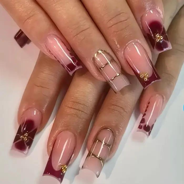 Faux ongles français en forme de cercueil, fleur rétro, longs, Caviar, perle florale, or, Design cre