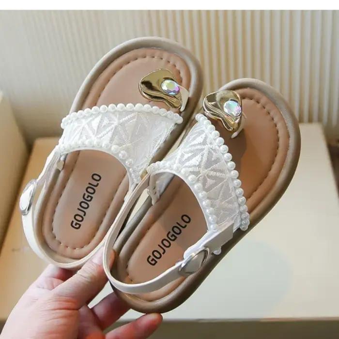 2025 été nouveaux enfants princesse perle Cool pantoufles pour fille anti-dérapant plage sandales or