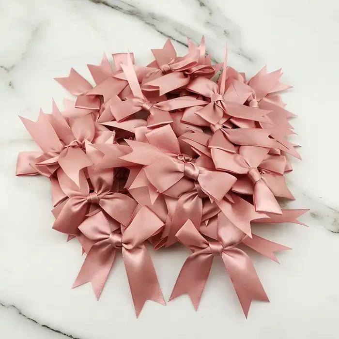 (50 pièces/paquet) 85*85mm ruban rose frais nœuds de petite taille ruban de Satin nœud fleur artisan