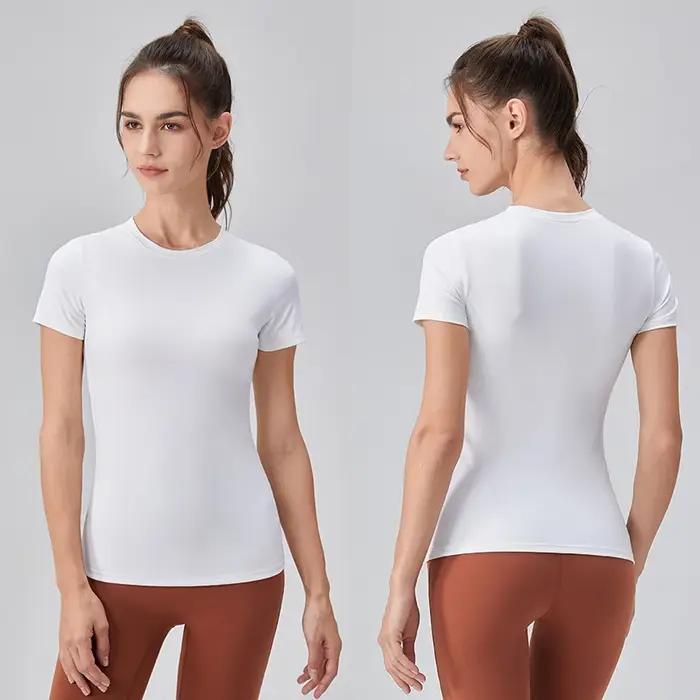 2024 femmes chemise de sport serré dessus de Yoga séchage rapide haut de sport en plein air à manche