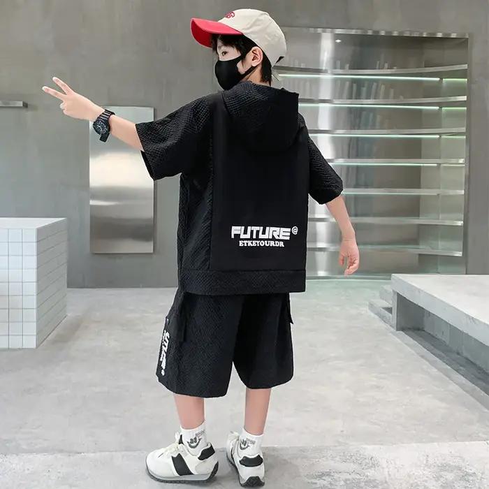 Ensemble de survêtement d'été pour enfants t-shirt à capuche short deux pièces vêtements de sport costume de sport occasions spéciales enfants activité physique jeu extérieur