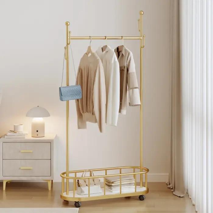 Porte-manteau élégant et simple pour chambre entrée et autres pièces de la maison pour accueillir vêtements pulls écharpes occasions spéciales