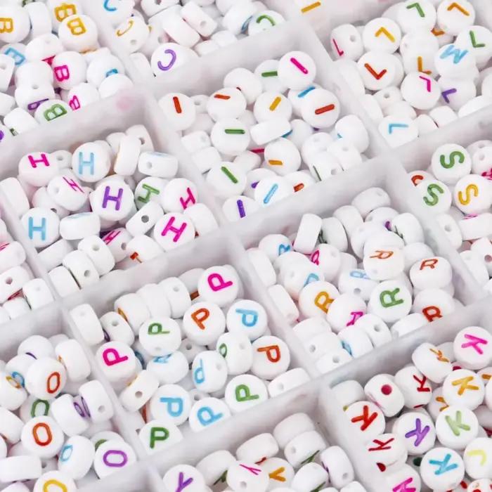 1200 pièces de perles rondes avec lettres pour la fabrication de bijoux, avec ligne de cristal, Kits