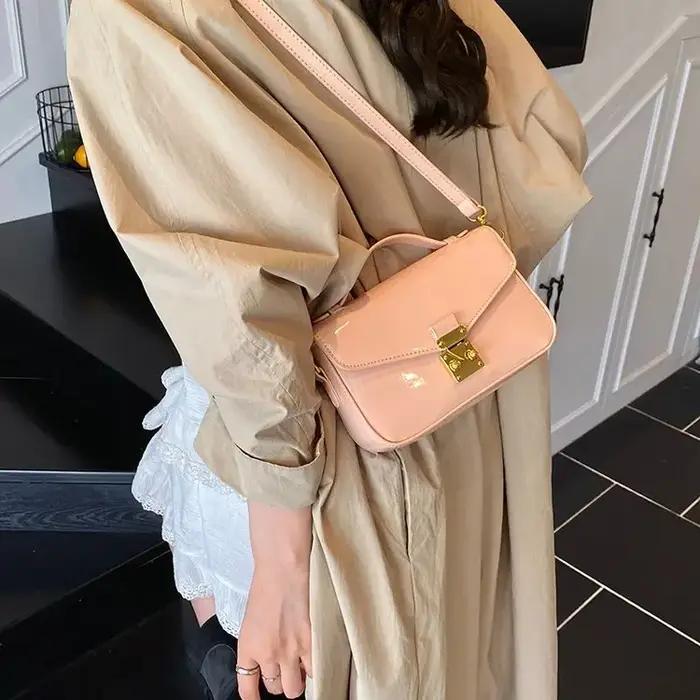 Sacs à langer de luxe pour femmes, design minimaliste haut de gamme, sac bandoulière en cuir de luxe