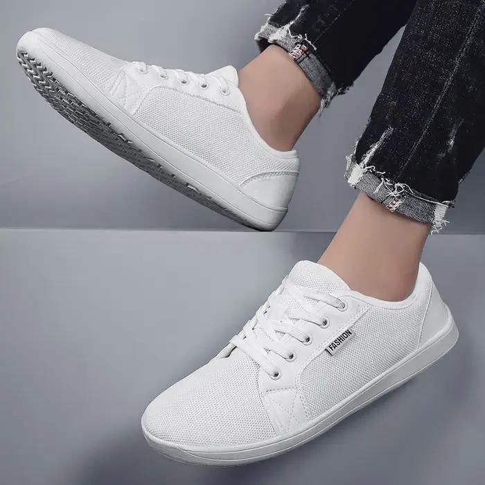 Baskets pieds nus blanches à la mode pour hommes et femmes, chaussures de marche à bout large, maill