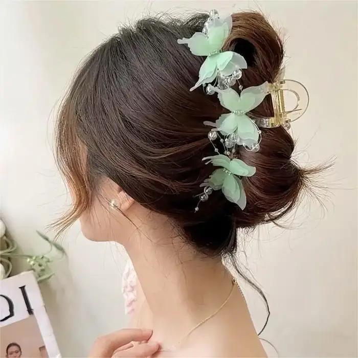 Pince à griffes papillon transparente bleu clair/rose | Pince à cheveux Fairycore en perles et str