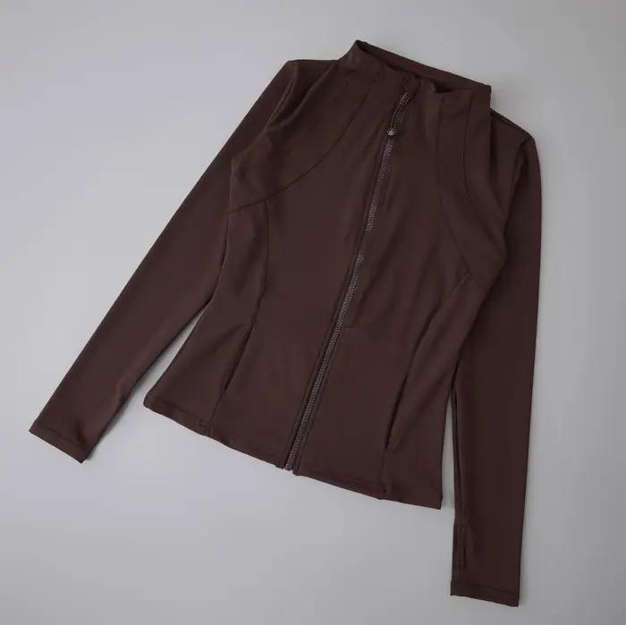 Veste de yoga femme manches longues spandex avec fermeture éclair complète et trou pour pouce
