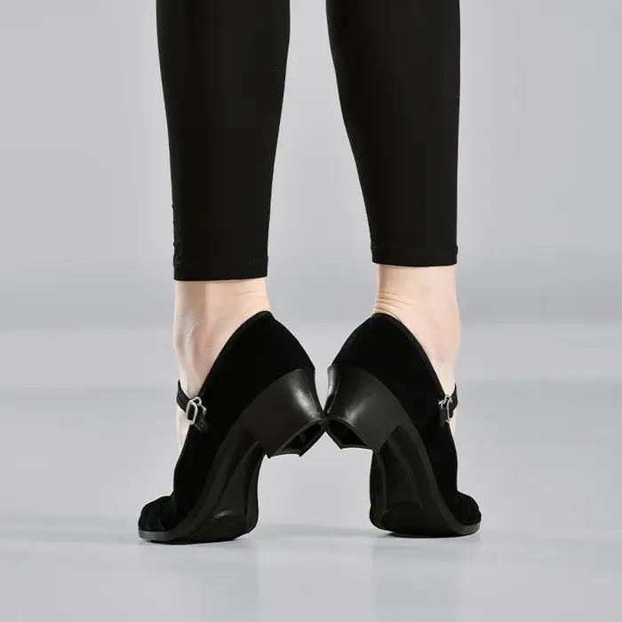 Chaussures de danse ethnique en tissu noir pour adolescentes - Confort et style pour jeunes danseuses