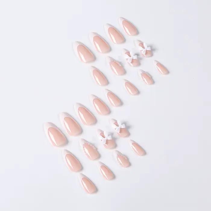24 pièces (+ outils) perle arc nu rose presse sur ongles blanc français bout des doigts amande couve