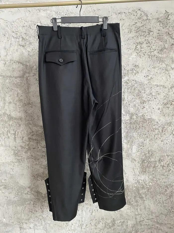TOP-YAMAMOTO Collaboration de créateurs japonais Imprimé maison imprimé araignée Longues maigres