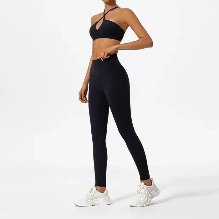 Nouvel ensemble de sport deux pièces pour femme, collection été, avec haut de yoga croisé sur la poi