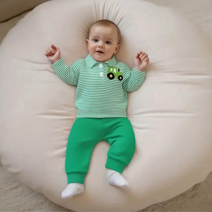 Ensemble de tenues pour bébé garçon à manches longues avec revers camion brodé et hauts rayés pantalons pour occasions spéciales et tous les jours
