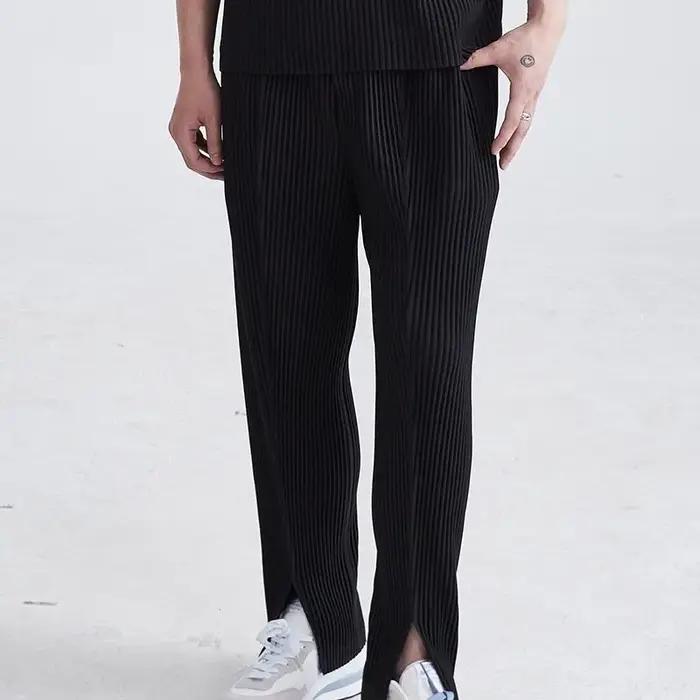 Miyake plissé hommes fente pantalon noir drapé automne décontracté pantalon droit ample Simple vêtem