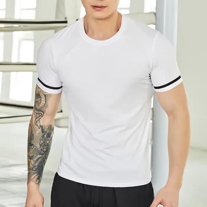 T-Shirt de Fitness à Manches Courtes pour Homme, Haut Respirant Slim Fit, Basket-ball, Football, Cou