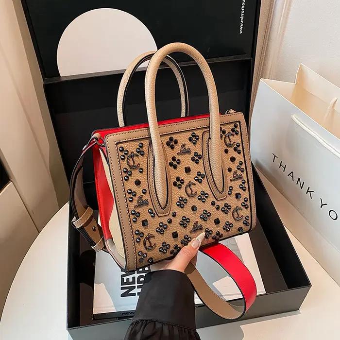 Sac fourre-tout rétro ajouré pour femme 2026, grand sac à bandoulière et à porter croisé de style eu