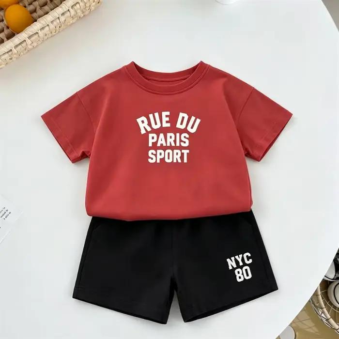 Ensemble de survêtement mode pour enfant t-shirt noir et short d été tenue à col rond pour bébés garçons et filles ensemble short à manches courtes pour activités quotidiennes sorties familiales et occasions spéciales