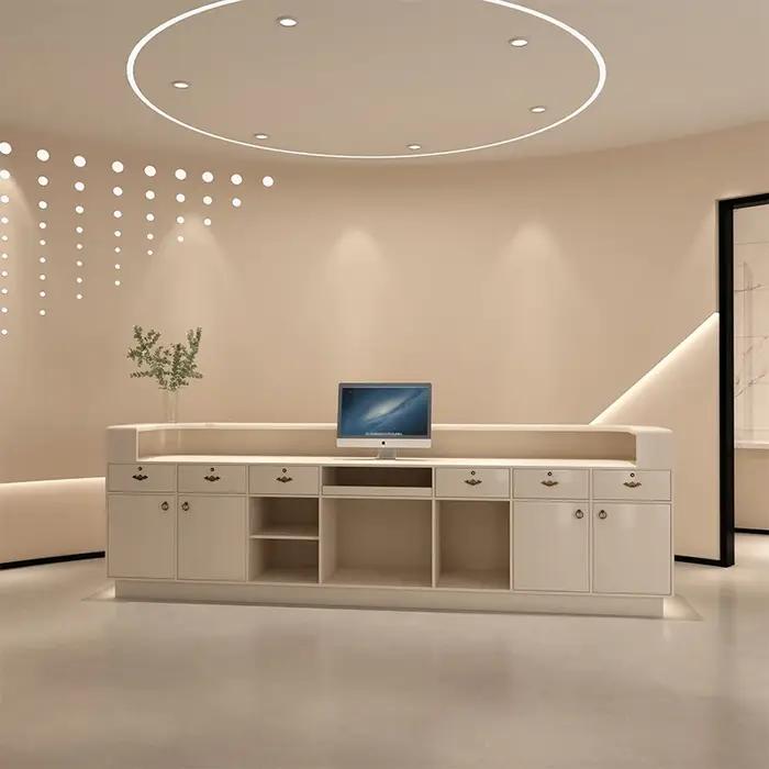 Salon de beauté simple crème vent paiement page beauté médicale clinique dentaire bar table magasin