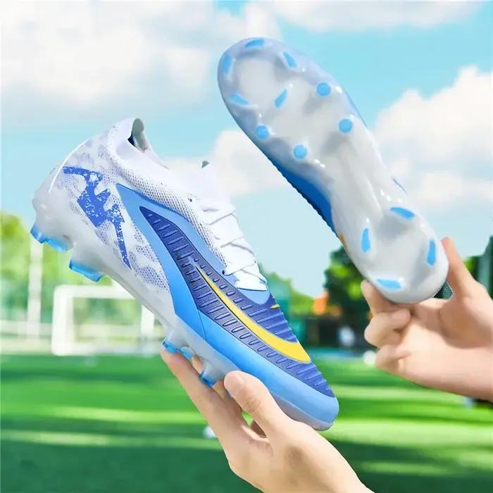 Nouveaux hommes bottes de Football respirant unisexe ultraléger en gros professionnel intérieur form