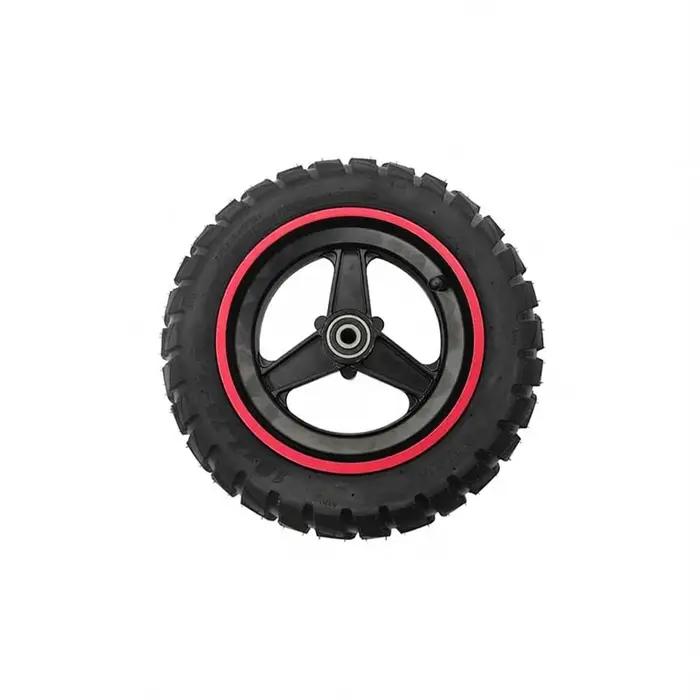 Pneus tubeless fiables de 10 pouces, parfaits pour les aventures tout-terrain en trottinette électrique